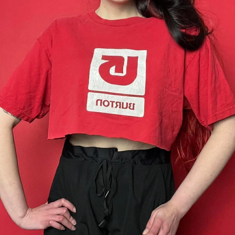 Bright red Y2K cut crop Burton tee​​​​​​​​​​​​​​​